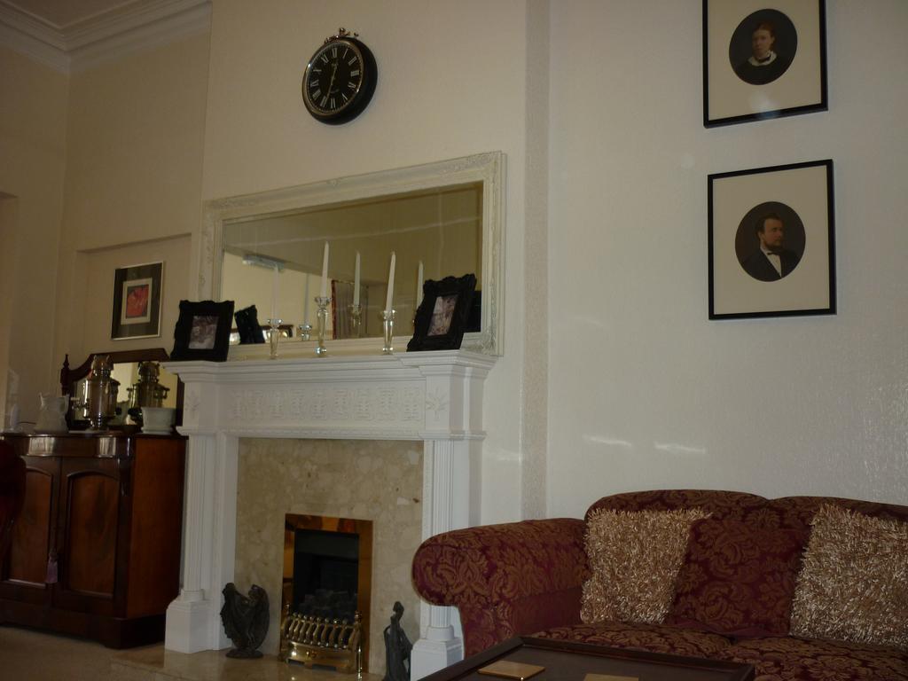 The Carmen Guesthouse (Adults Only) Llandudno Buitenkant foto